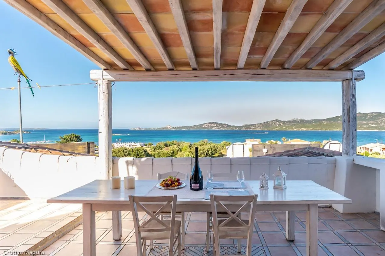 Case Vacanze La Conia Cannigione Holiday home