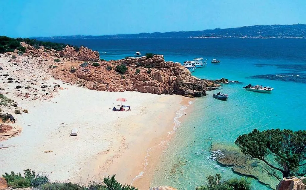 Holiday home Case Vacanze La Conia Cannigione Italy