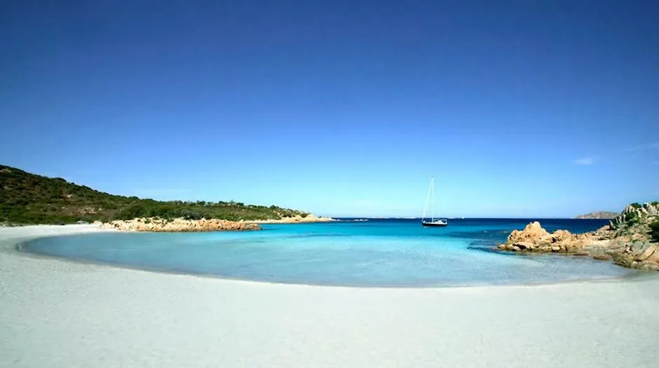 Holiday home Case Vacanze La Conia Cannigione Italy